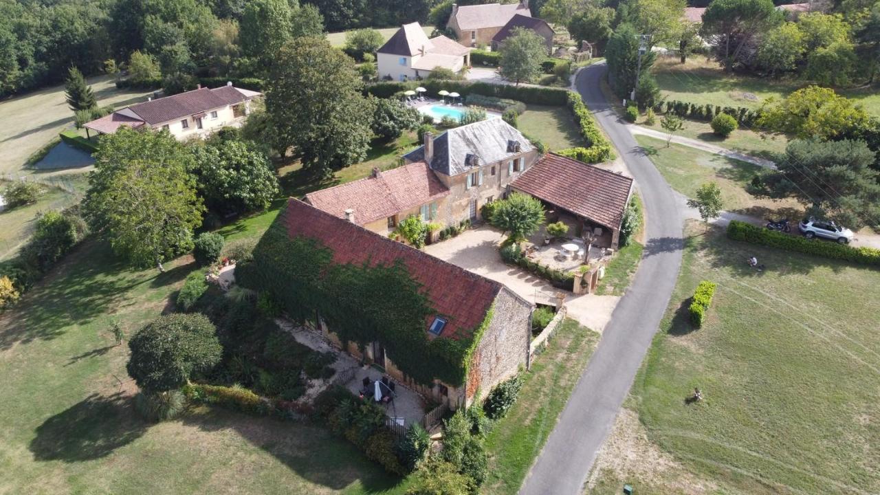La Vieille Ferme: Superbe Complexe De 3 Gites En Pierre Avec Piscine Au Coeur Du Perigord Noir Saint-Genies Exterior photo